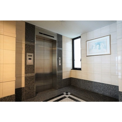 【エントランス】 | リリエンベルグ壱番館 | エレベーターホール