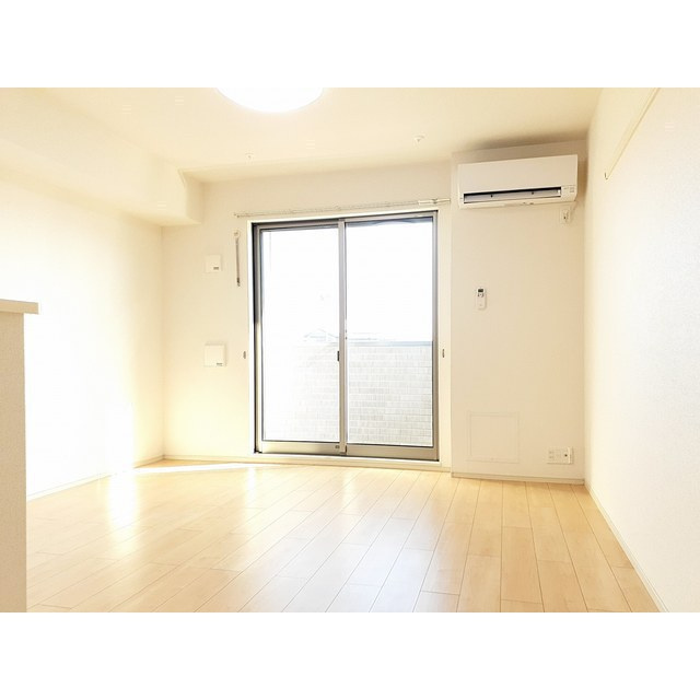 メゾン・ド・フルールＡの居間・リビング