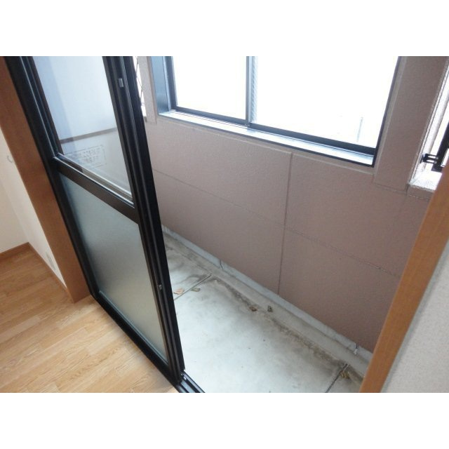 L’espace　heureuxのバルコニー