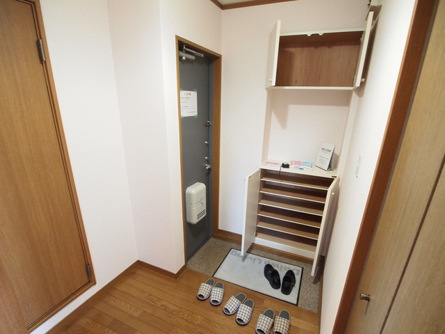 パセオ白鳳Ｂの玄関