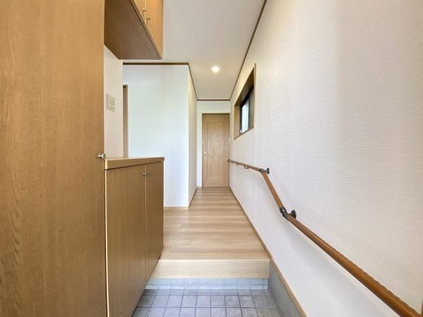 【玄関】 | 西区王塚台1丁目　中古戸建