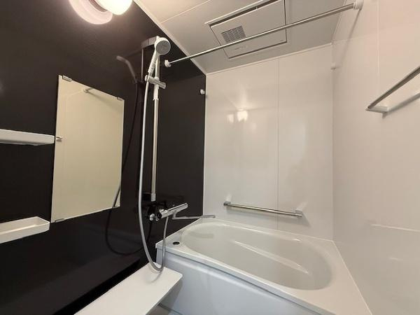 【駐車場】 | エメラルドマンション鶴見緑地