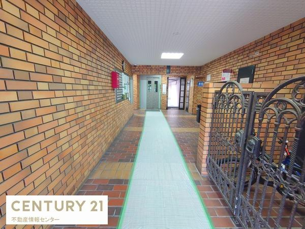 【エントランス】 | ノバカネイチ阿波座２番館