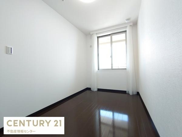 【子供部屋】 | クロスタワー大阪ベイ | 室内改装済