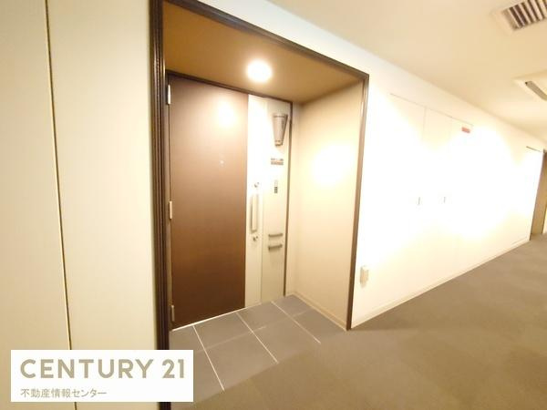 【玄関】 | クロスタワー大阪ベイ