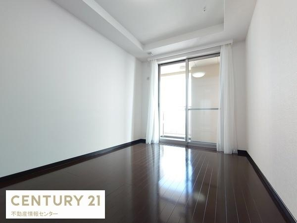 【寝室】 | クロスタワー大阪ベイ