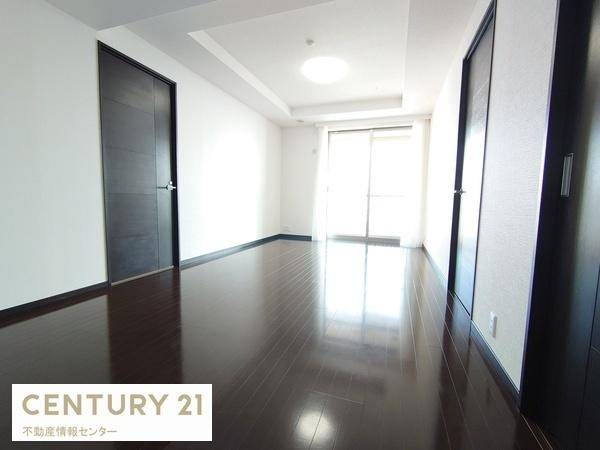 【居間・リビング】 | クロスタワー大阪ベイ