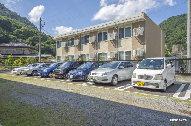 ガーデンハウス朝日山　Dの駐車場|駐車場