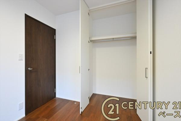 北葛城郡河合町広瀬台２丁目の中古一戸建の収納|■全居室に広々収納スペース完備！