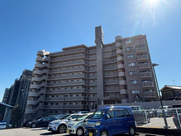 シャトー岡崎Ⅲ番館のその他|外観写真です。