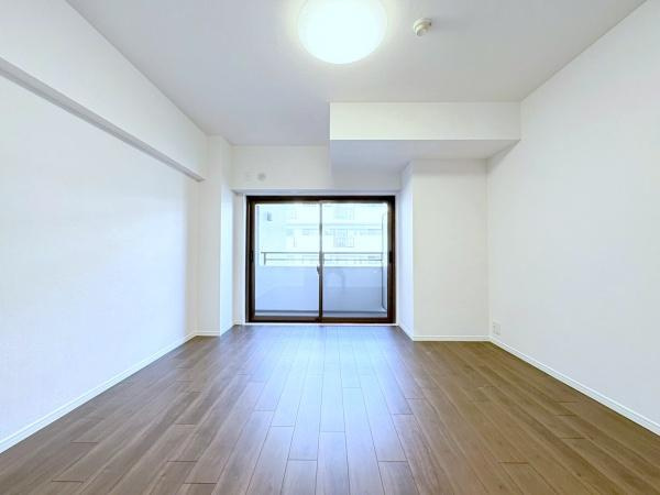 コスモ湘南野比海岸B棟の洋室