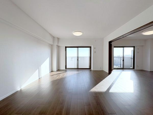 コスモ湘南野比海岸B棟のエントランス