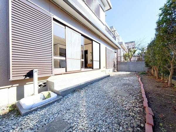横浜市港南区下永谷２丁目の中古一戸建の庭
