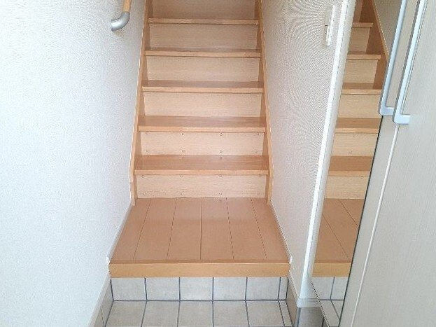 ＶＩＶＡＣＥ（ヴィバ－チェ）の玄関