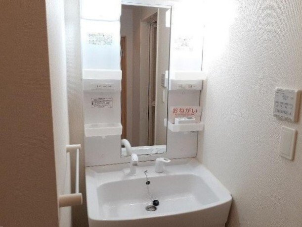 ＶＩＶＡＣＥ（ヴィバ－チェ）の洗面所