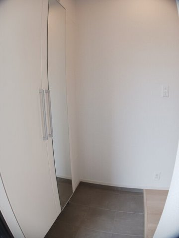 ｇｌｉｓｔｅｎ　ｃｏｕｒｔの玄関