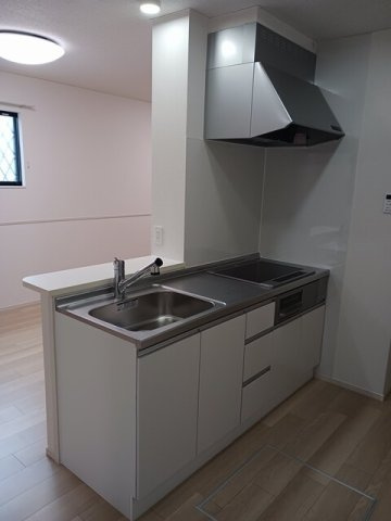 ラ　クラルテ　ａのキッチン