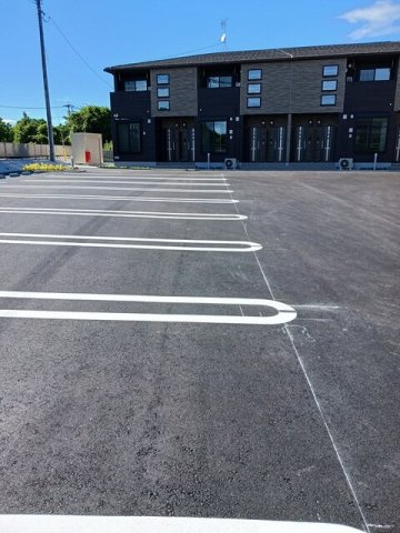 フェニックス　Ⅰの駐車場