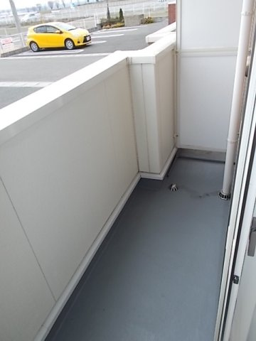 レジデンス　スクエアＢのバルコニー