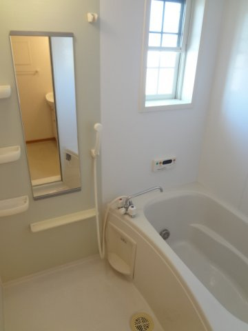 グランガーデンⅢの浴室