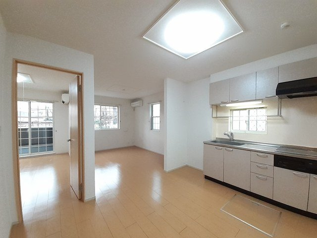 サニーブライトの居間・リビング