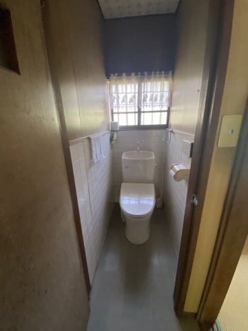 鹿児島県鹿児島市坂元町11-1のトイレ|コンパクトで使いやすいトイレです