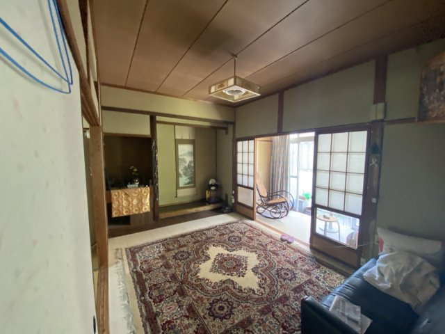 鹿児島県鹿児島市坂元町11-1の和室|明るい和室です