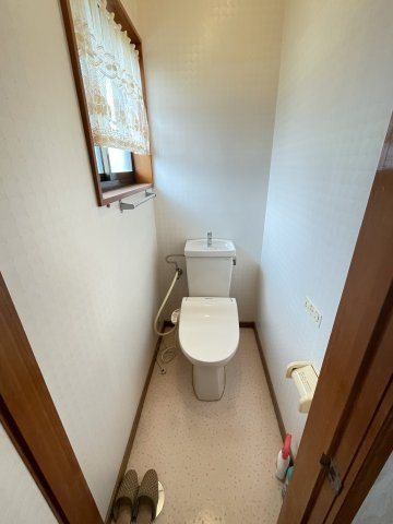 鹿児島県鹿児島市下伊敷３丁目86-14のトイレ|落ち着いたトイレです