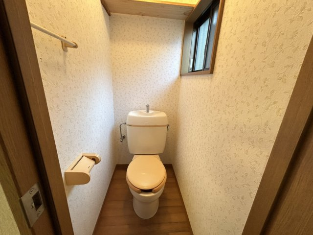 鹿児島県鹿児島市原良７丁目8-10のトイレ|落ち着いたトイレです