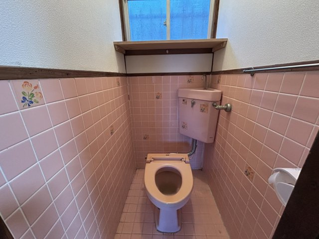 鹿児島県鹿児島市原良７丁目8-10のトイレ|落ち着いたトイレです