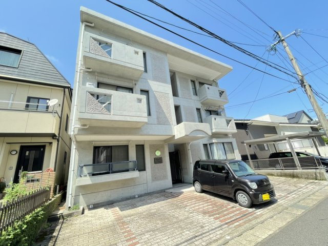 鹿児島県鹿児島市西田3丁目17-6の外観|落ち着いた雰囲気の外観です