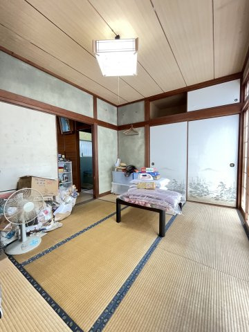 鹿児島県鹿児島市西伊敷6丁目37-4の和室|フローリングだけでなく、和室もあります