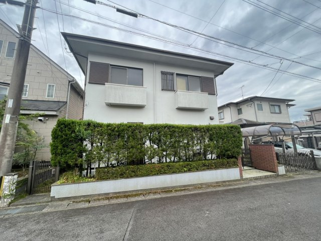 鹿児島県鹿児島市花野光ヶ丘１丁目8-6