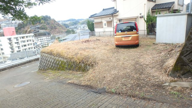 鹿児島県鹿児島市玉里団地１丁目58-2の隣