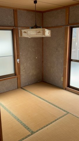 鹿児島県鹿児島市常盤1丁目 中古戸建の和室|ゆったりとくつろげる和室です