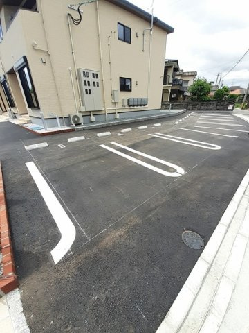 トロント大牟田の駐車場