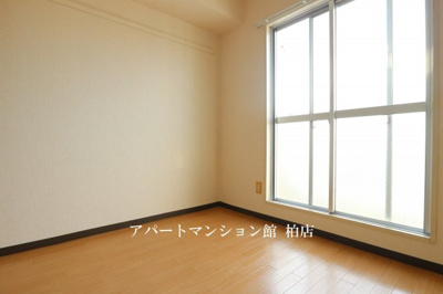 【洋室】 | 第二パールメゾン染谷