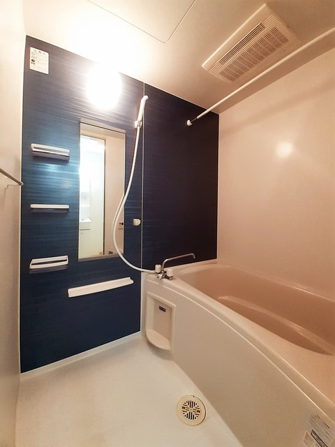 ソレアード久保Ⅰ番館の浴室