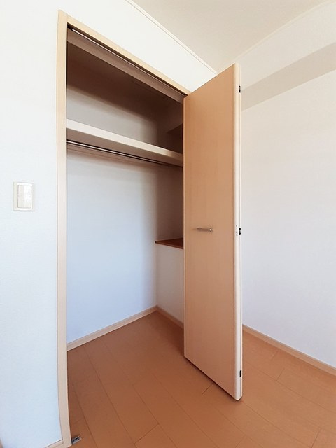 ソレアード久保Ⅰ番館の収納