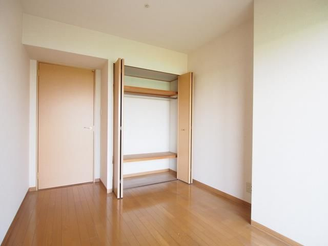 リバティパーク枚方Ａ棟の収納