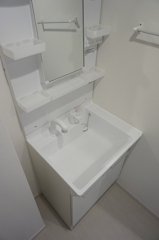 リブリ・東千葉の洗面所|ゆったりとスペースのある洗面所