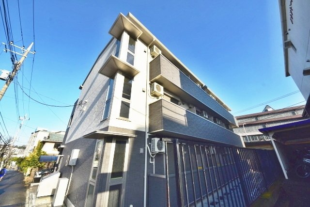 クレインリング丸山台の外観