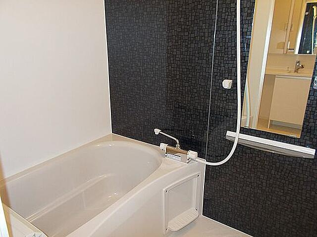 クレインリング丸山台の浴室