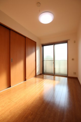 【洋室】 | ヴィラコートTYA