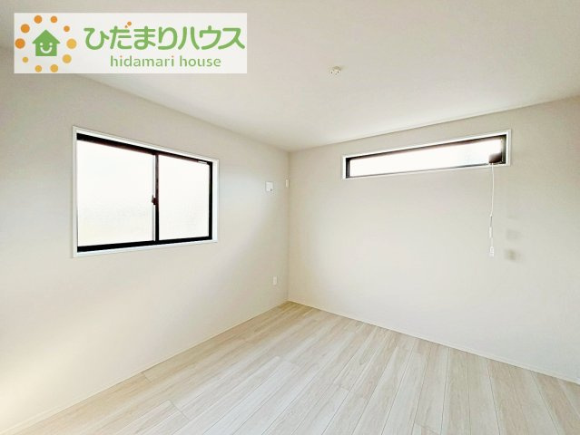 【寝室】 | つくば市今鹿島9期　新築戸建　全3棟 | 大きなベッドを置いても余裕の広さの主寝室♪