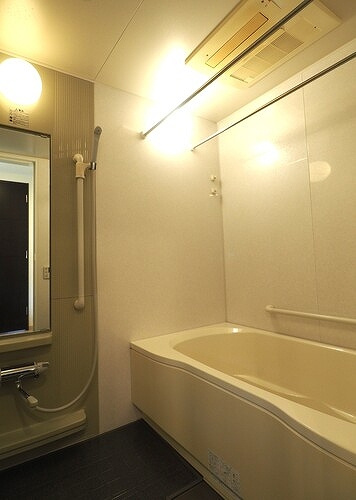 イトーピア目黒ブランニューの浴室|浴室　前回募集時／2025年6月の写真