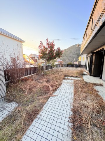 唐櫃台２丁目一戸建の庭