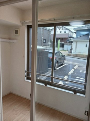 【バルコニー】 | リッシュ | 内装です