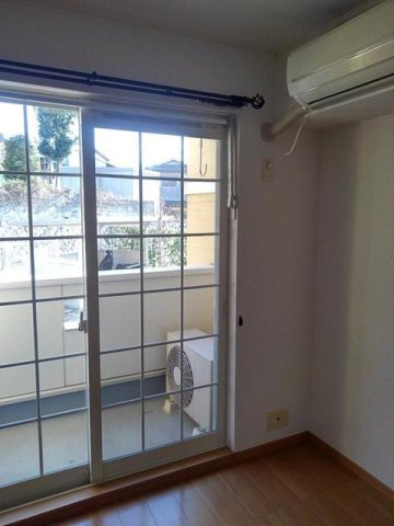 サンレミニオン　Ａの居間・リビング