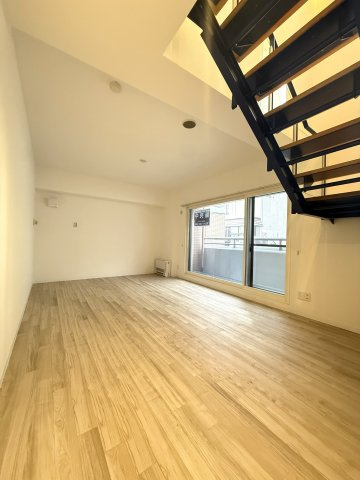 エクセルシオール円山の洋室
